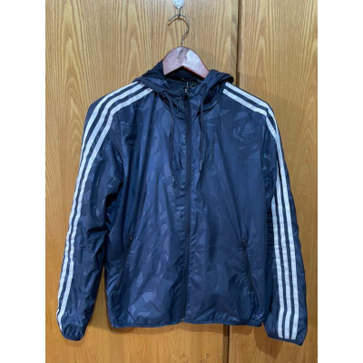 adidas 連帽外套 防風外套