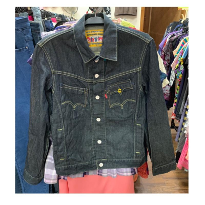 Levi’s 牛仔外套 女生
