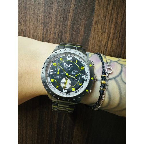 ⌚️D&G DOLCE&GABBANA 鋼錶 男女都適合 絕版錶⌚️只有一隻 功能正常 實品超美