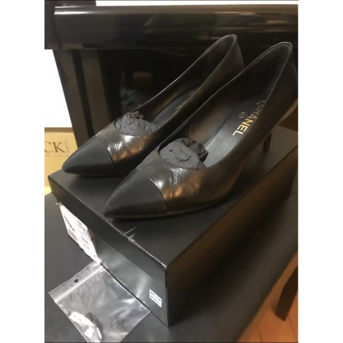 CHANEL中跟鞋