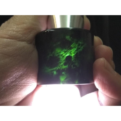 天然玉石墨綠玉台灣墨玉蛇紋石板指戒指指環有磁性招財旺財珠寶玉石首飾飾品內徑約22.2mm