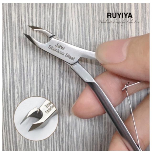 (現貨）小刀口‼️RUYIYA 甘皮剪/死皮剪/手部保養/美甲剪
