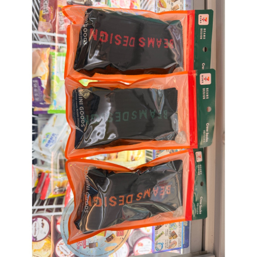 711 BEAMS襪子