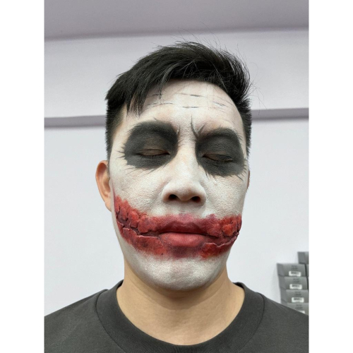 紅衣小女孩 鬼修女 牠 黑暗騎士小丑 瓦昆小丑 自殺突擊隊小丑 安娜貝爾 組合包 化妝組合