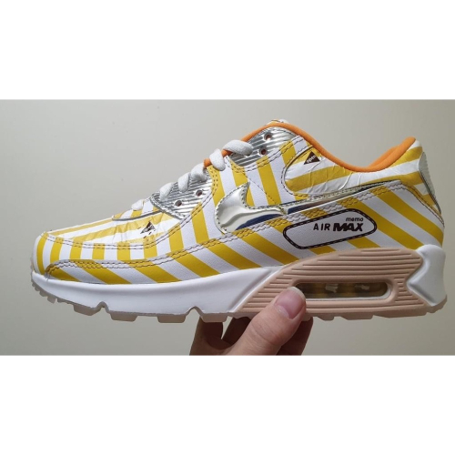 air max 90 撕撕樂/fried chicken