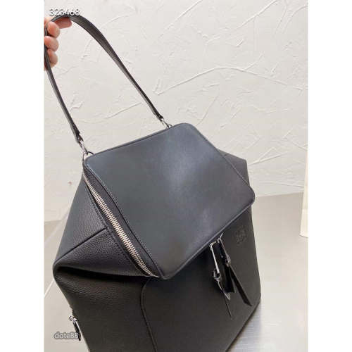 Loewe Goya Small Backpack 羅意威新款男士雙肩包背包簡約大氣拉鍊開合耐磨耐用實用大容量節禮