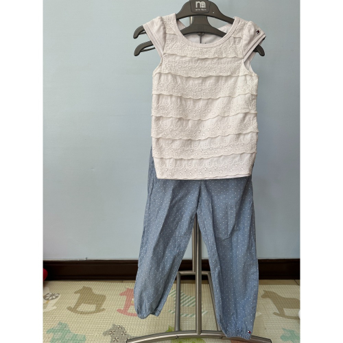 美國購買tommy 4y 一套衣服