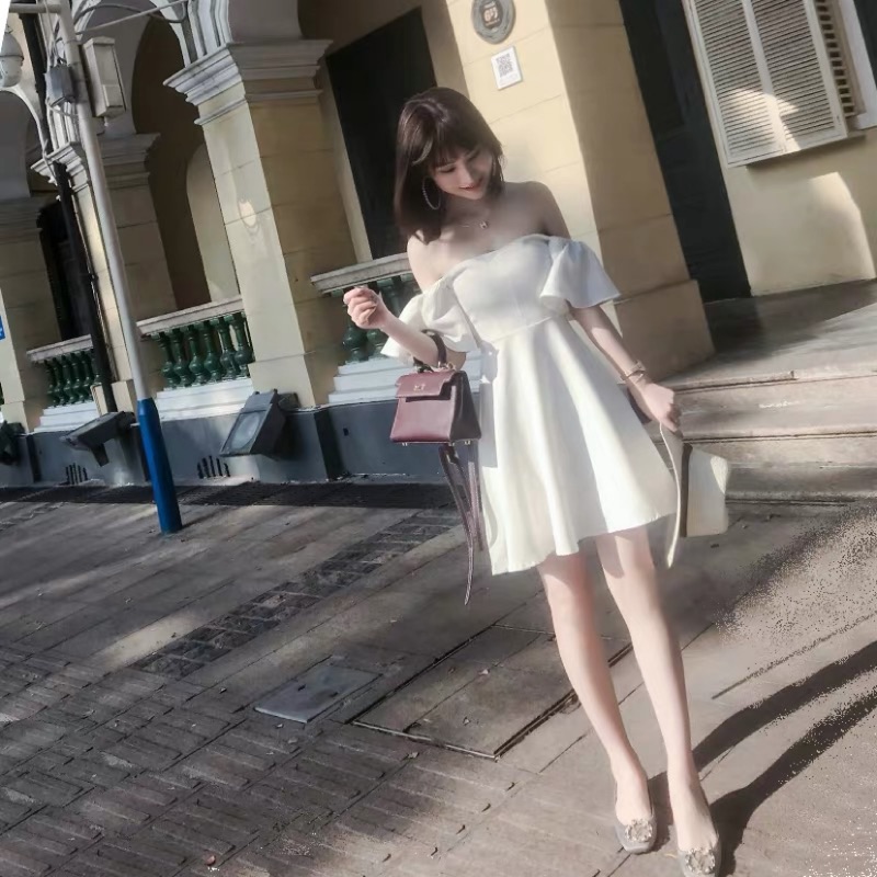 ❤️現貨在台，白S- XL 名媛 甜美 女神 氣質 修身 一字領 露肩 伴娘 洋裝 連衣裙 優雅 禮服 高質感