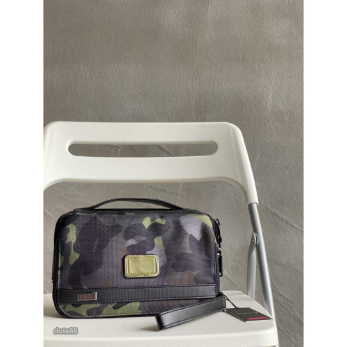 【Tumi】途米手拿包錢包手機包工具包彈道尼龍料男士商務休閒包大容量隔層多功能齊全多分層配手挽帶簡便實用出門必備簡約