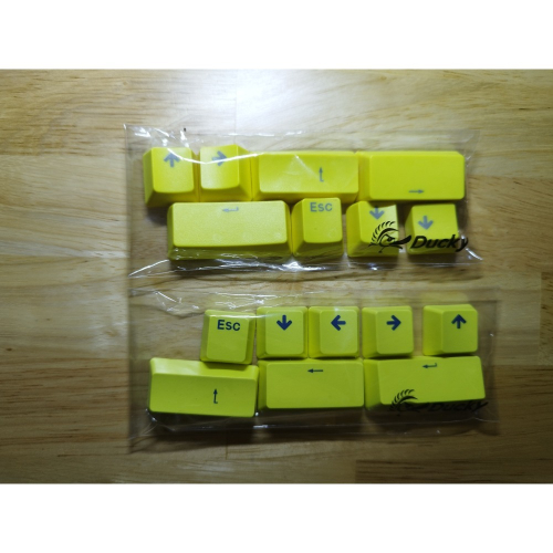 全新ducky增補鍵組8鍵 有黃色跟螢光黃 一組8鍵150