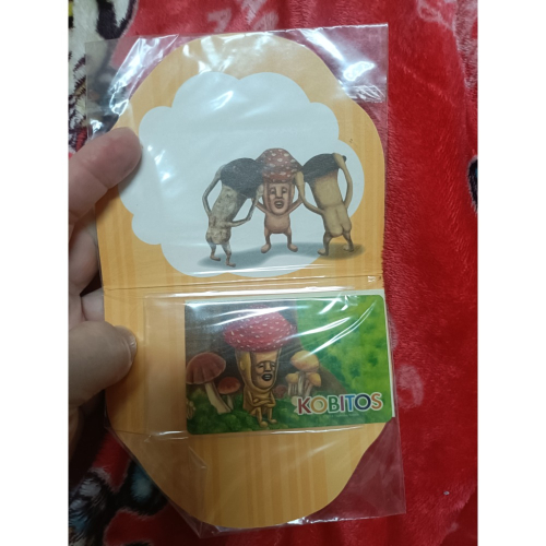 醜比頭悠遊卡－－－D 款 紅魔菇