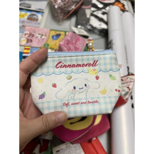 泡菜拉麵代購 日本三麗鷗sanrio雜貨-大耳狗水餃零錢包 喜拿 水果