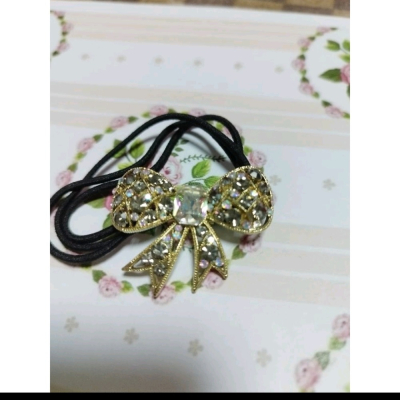 蝴蝶結鑽髮束