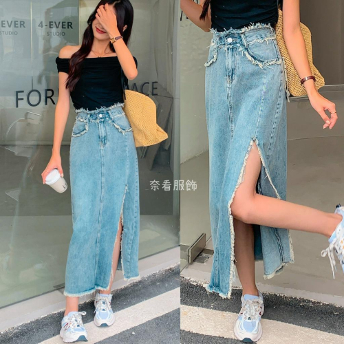 奈看服飾/實拍 屬於一年四季都可以的微性感牛仔裙 開叉裙 裙子 半身裙 牛仔裙