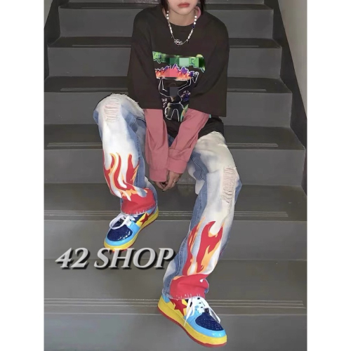 ?? ???? | 火焰印花破洞牛仔裤