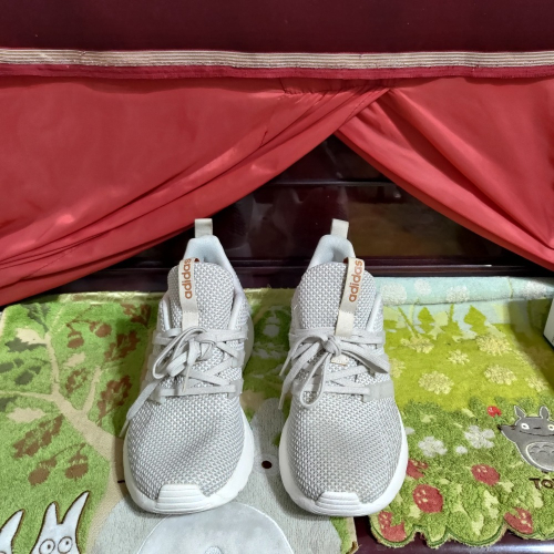 ADIDAS 愛迪達 輕量 女款 慢跑鞋 運動鞋 日標250 美標8 CHN245 750