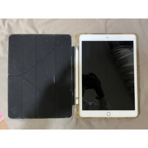 ipad 8 32g 電池?94%極新
