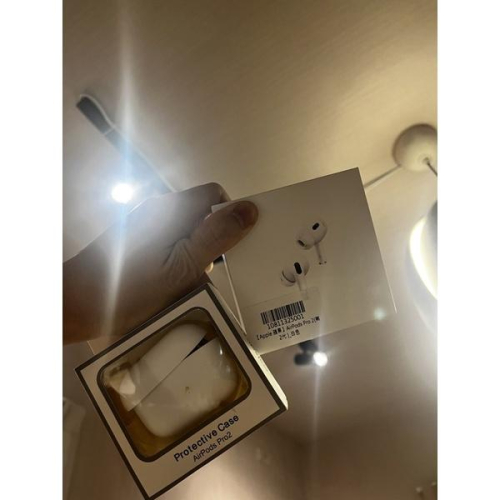 新款 Apple蘋果 AirPods Pro 2 (2nd Gen)無線耳機 MagSafe充電盒(MQD83TA/A)