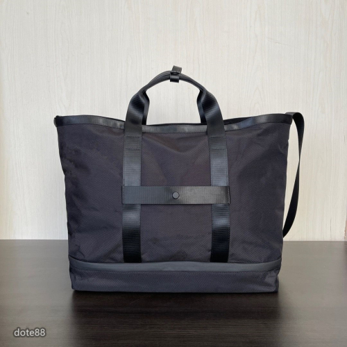 【TUMI】途米手提包公事包旅行包彈道尼龍耐磨防水背部拉桿套多隔層多功能可調節拆卸肩帶容量大電腦隔層出門必備簡約送領導