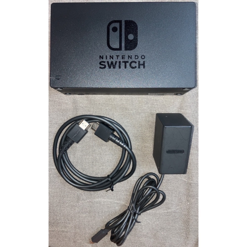 NS SWITCH $685全新靈活腦學校 & $900只有原廠 底座 AC變壓器*1 各一 二手配件 已測試功能正常