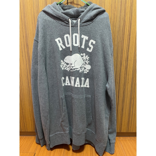 roots 帽T