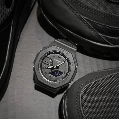 (現貨）Casio GA 2100 1a1 全黑 農家橡樹 正品