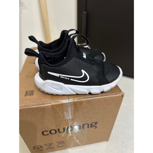 Nike鞋子