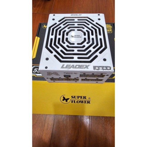 振華LEADEX 550W 金牌 全模組 電源供應器