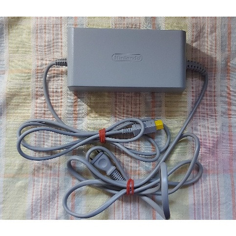 Wii U 原廠電源供應器