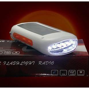 ???四月科技能源?太陽能四合一 收音機 手機USB充電板 LED燈手電筒 移動電源A0088