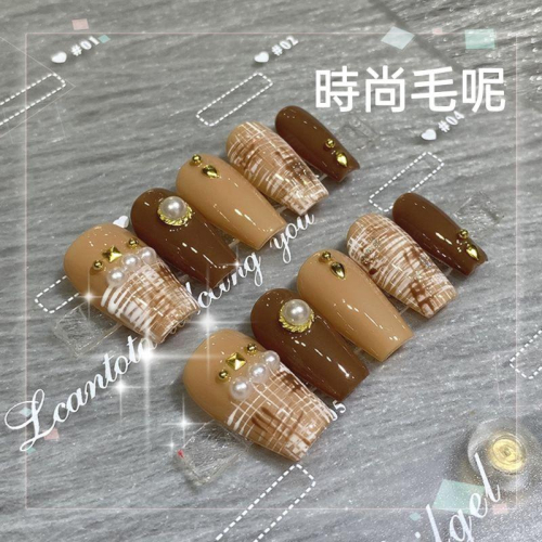手工穿戴甲小香風秋冬顯白溫柔氣質高級感短T輕奢 可拆卸 重複使用 復古 手工甲片 大牌日系ins 指甲裝飾品 光療美甲