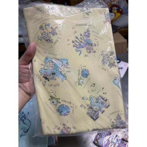 泡菜拉麵代購 日本布料-怪獸電力公司 毛怪 大眼仔Q版圖案 110*10公分去計算