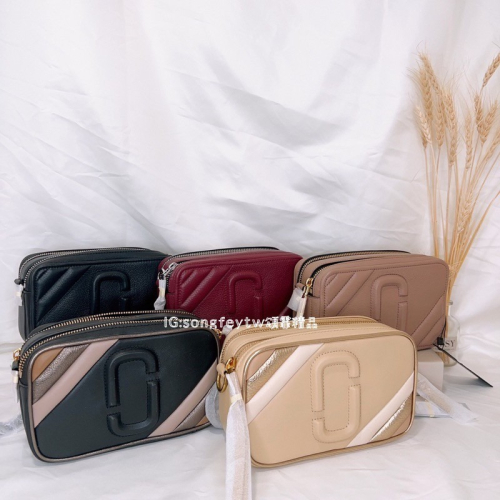 美國代購??台灣現貨 Marc Jacobs 專櫃款 相機包 斜背包
