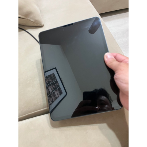 iPad Pro M1 11吋 第三代 128g 灰色 ?86%+蘋果2代筆