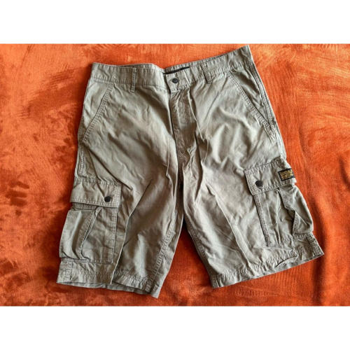 I.T.購入二手古著Vintage西海岸滑板大牌Emerica軍綠色短褲 SZ 32