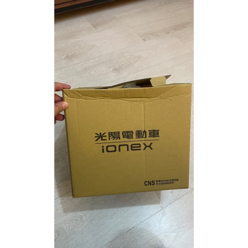 ￼光陽Ionex 安全帽/全新未拆