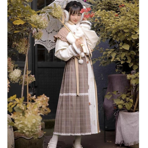 【梨花渡】下午茶 漢服 漢元素 三件套 外衫 內衫 裙子 內刷絨 秋冬 古風 中國風 中式 十三余 S碼