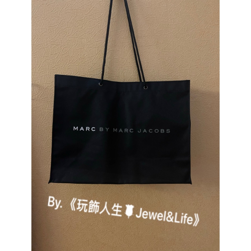 品牌VIP經典贈品系列? MARC BY MARC JACOBS 黑色 簡約 字母 紙袋包 帆布包 購物包 托特包