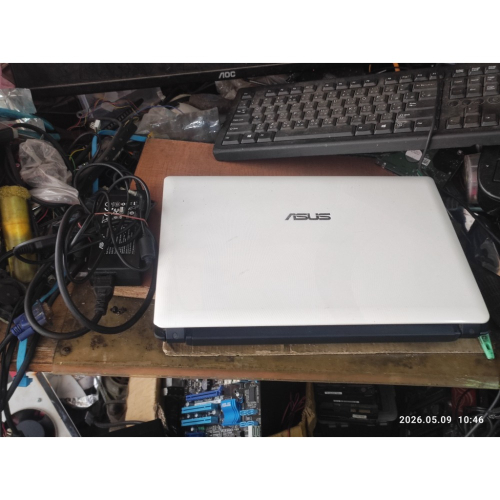 賣二手14吋筆電華碩A43白電池還能蓄電處理器i3-2350M記憶體6G固態硬碟120G獨立顯卡610M