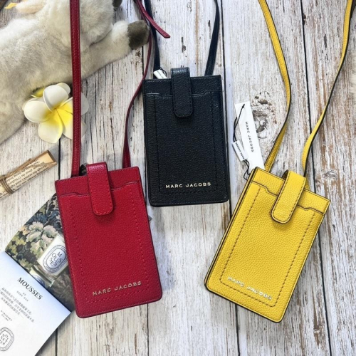 [Marc Jacobs] 正品 新款 MJ荔枝紋手機包 斜背包 MJ小包