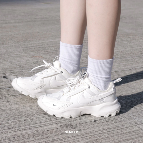Nike TC7900 米白 厚底 增高 DD9682-100