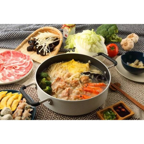【林柏好食】酸菜白肉套組-酸白鍋底+增量川丸子+豬五花 / 4人份