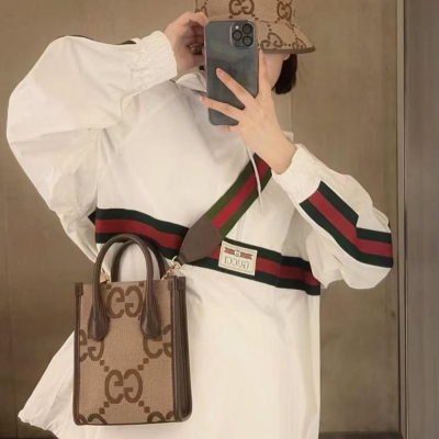 二手99GUCCI古馳22新款女士迷你米白色老花帆布皮革滾邊手提單肩包多款