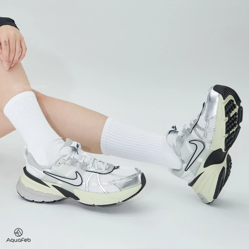 Nike V2K Runtekk 女 銀米白 千禧風 復古 老爹鞋 運動 休閒鞋 FD0736-100