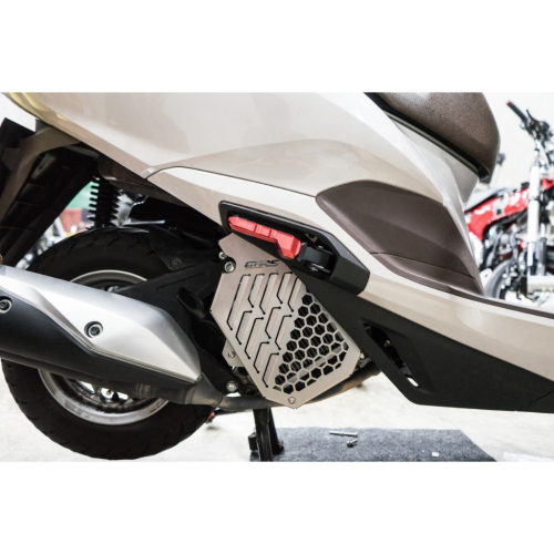 預購 本田 adv160 水箱護網 不銹鋼 水箱護罩 水箱 護網 水箱罩 GTRS REVOLUTION 浩哥部品