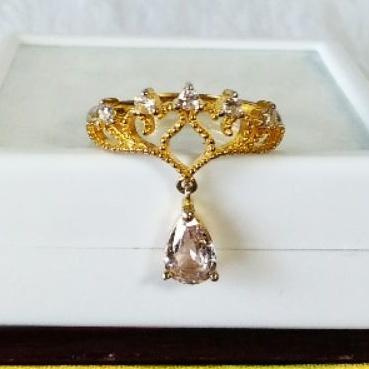 ?彩色寶石?白色 剛玉 鑲925 銀飾 女戒【92jade 遇見善緣】現貨特惠 銀飾 彩寶 戒指