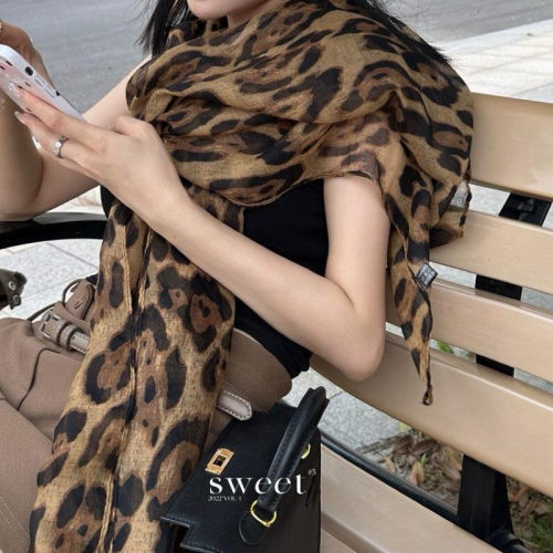 ??????｜現+預｜復古千禧風豹紋絲巾女薄款印花辣妹風圍巾方圓同款氛圍感港風披肩