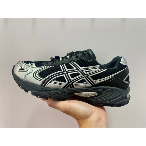 ASICS Gel-Kahana TR V4 黑銀