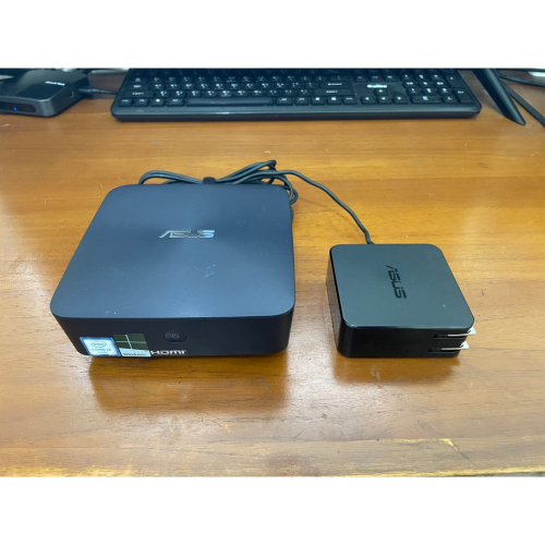 華碩UN65H 迷你電腦