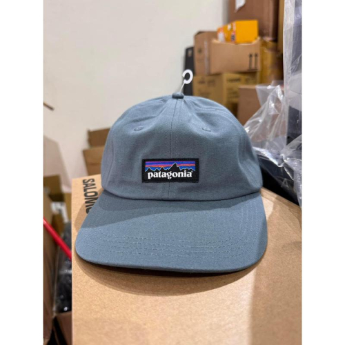 Patagonia P-6 灰藍 老帽